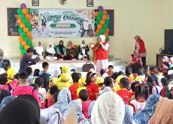 Mengawali Festival Literasi Bersujud 2023, Dispersip Tanah Bumbu Gelar Story Telling