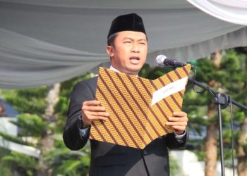 Said Ismail Bacakan Naskah UUD 1945 Dihari Pahlawan