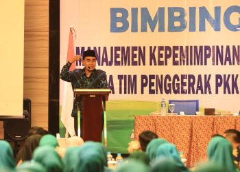 Zairullah Buka Diklat Manajemen Kepemimpinan dan Pengembangan Kepribadian TP PKK Desa se-Tanah Bumbu