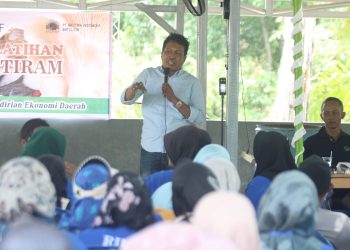 Pelatihan Budidaya Jamur Tiram dan Pupuk Organik di Sungai Loban dan Angsana, RIK Gandeng Sejumlah Perusahaan