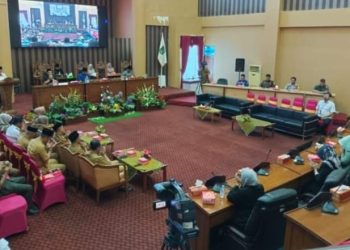 DPRD Tanah Bumbu Sampaikan Jawaban Atas Pendapat Bupati Terhadap Tiga Buah Raperda Inisiatif