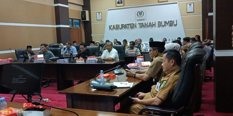 Pengguna Jalan Sompul Tak Mau Bayar, Pemkab Tanbu Bakal Kehilangan PAD Puluhan Miliar