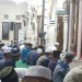 Abah Zairullah Magrib Berjamaah dan Pimpin Sholat Hajat di Masjid Darul Azhar Nurussalam
