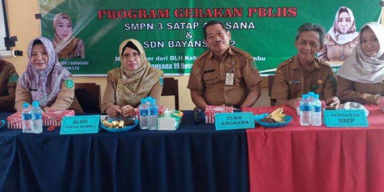 SMPN 3 Satu Atap Angsana Menuju Sekolah PBLHS 2024