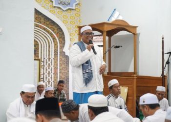 Ustadz Hidayatullah : Anak Dikatakan Beriman, Bila Berbuat Baik dengan Orang Tua