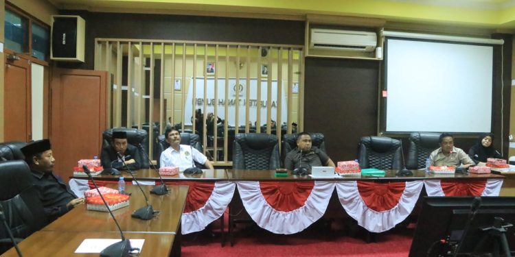 KOMISI I DPRD TANBU BAHAS PENEMPATAN PPPK PADA RAPAT KERJANYA