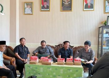 Anggota Bapemperda DPRD Tanbu Bahas Rencana Kegiatan di Februari Mendatang