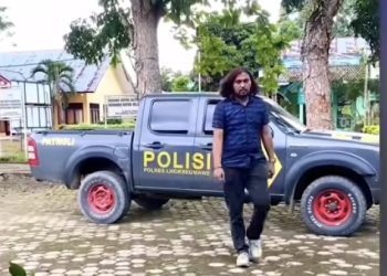 Abu Rejes, Polisi Viral bukan Lantaran Gondrong dan Tampannya Tetapi Karena Menangis Tersebab Ini