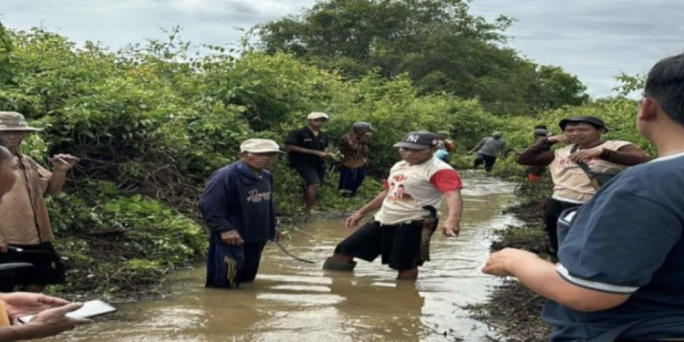 Desa Kupang Berkah Jaya Pelopori Gotong Royong Atasi Permasalahan Desa