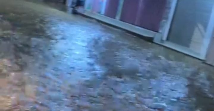 BPBD Tanah Bumbu Evakuasi Korban Banjir di Simpang Empat