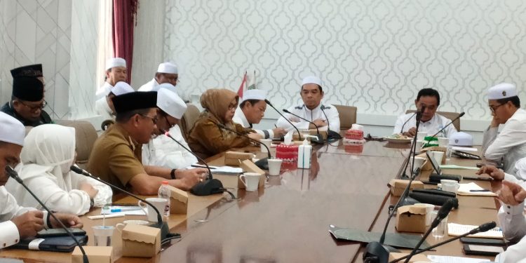 Bupati Tanah Bumbu Minta Semua Dinas Berikan Masukan Prioritas Pembangunan 2025