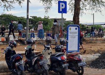 Petugas Parkir di Banjarmasin Gercap Respons Rencana Kenaikan Tarif Jadi Rp3 Ribu