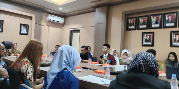 Satukan Langkah, Dinas P3AP2 Tanbu Gelar Pertemuan Dunia Usaha dan Media Wujudkan KLA