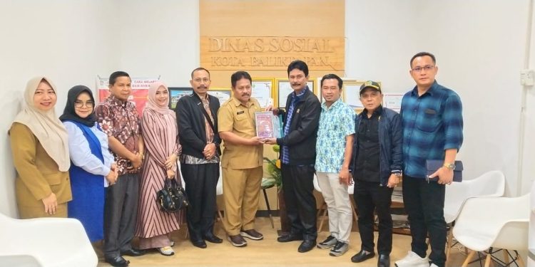 KOMISI II DPRD TANBU KUNKER KE BALIKPAPAN TANYAKAN TENTANG PENANGANAN BENCANA ALAM DAN SOSIAL