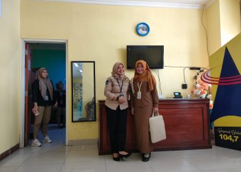 Berkunjung ke Radio Abdi Persada FM, Anisyah, MS : Dewan Pengawas Rajin Ngantor