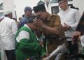 Sepuluh Santri SDSM Desa Karang Indah Dapat Hadiah Sepeda