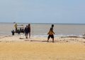 Orangtua Korban Tabah Bertahan di Tenda, Penyelam Alalak Berangas Bantu Pencarian Wisatawan Tenggelam di Pantai Batakan