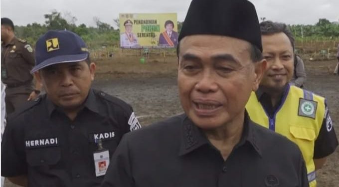 Bupati Zairullah Hadiri Kick Off Penanaman Pohon Serentak Bersama Dirjen Planologi di Kapet Batulicin