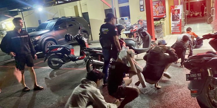 Miris , Satu Cewek dan Puluhan Anak di Bawah Umur Diringkus Polisi Banjarmasin Saat Bersiap Tawuran Subuh Hari, Disini Lokasinya