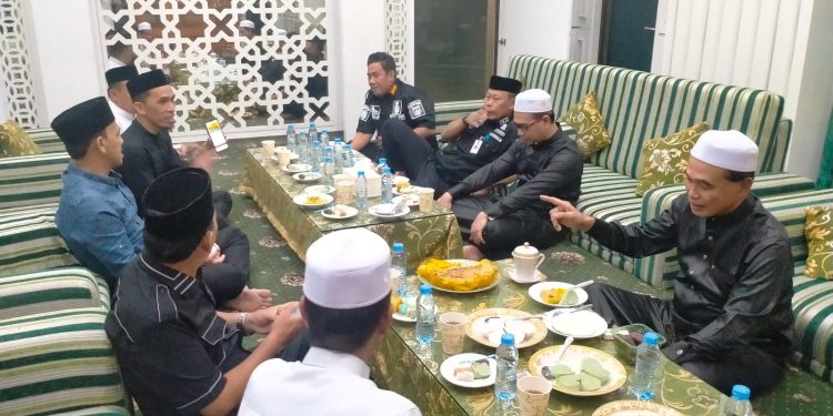 Abah Zairullah Buka Puasa Bersama dengan Kepala Dinas Pemkab Tanah Bumbu