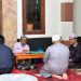 Abah Zairullah Keluarkan Zakat Fitrah Anak Yatim ke Sejumlah Masjid