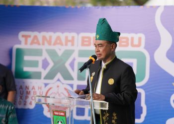 Zairulah: Mappanre ri Tasi’e Sebagai Rasa Syukur atas Berkah Melimpah Bagi Masyarakat Kabupaten Tanah Bumbu