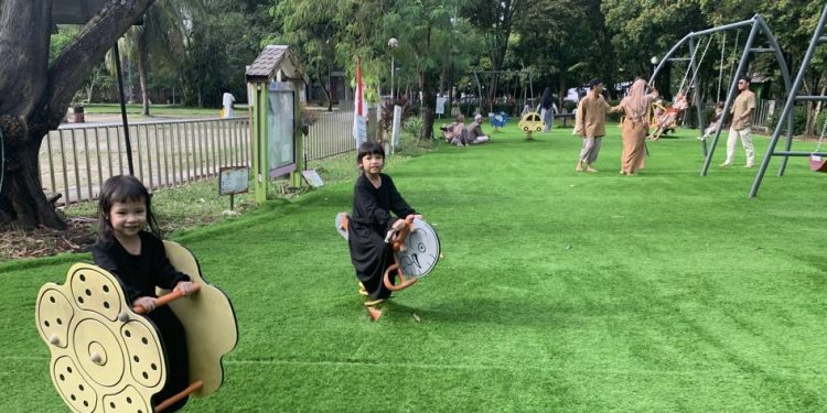Gratis, Ini Pesona Taman Bermain Rumput Sintetis di Banjarmasin yang Instagramable Banget