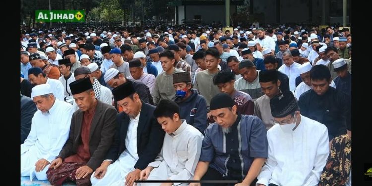 Khutbah Idulfitri 1445 H : Mengobati Fitnah Syahwat yang ada pada Diri