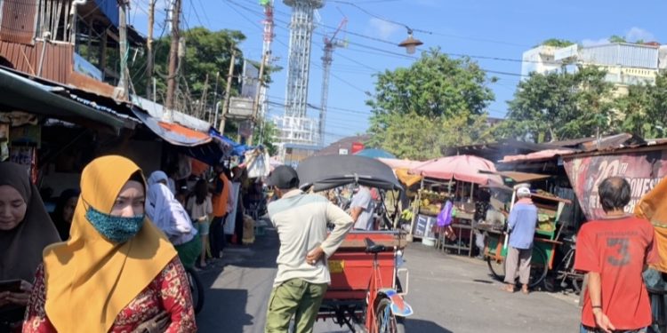 Garis Putih Jadi ‘Mimpi Buruk’ Pedagang Pasar Lama Banjarmasin, Mereka Lesu Sambil Berkata Ini
