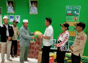 Peduli Korban Terdampak Banjir Kusan Hulu, Pemkab Tanah Bumbu Salurkan Sembako