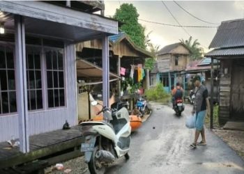 Aktivitas Korban Banjir di Satui Mulai Normal