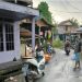 Aktivitas Korban Banjir di Satui Mulai Normal