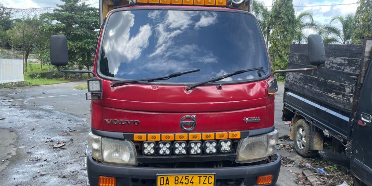 Husaini Meninggal Dunia SetelahSepeda Motornya Masuk Kolong Truk