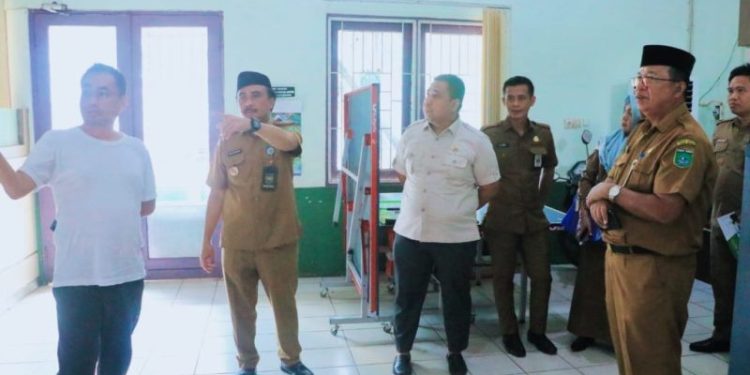 Komisi I DPRD Tanbu Tinjau Sarana Prasarana Dinas Dukcapil