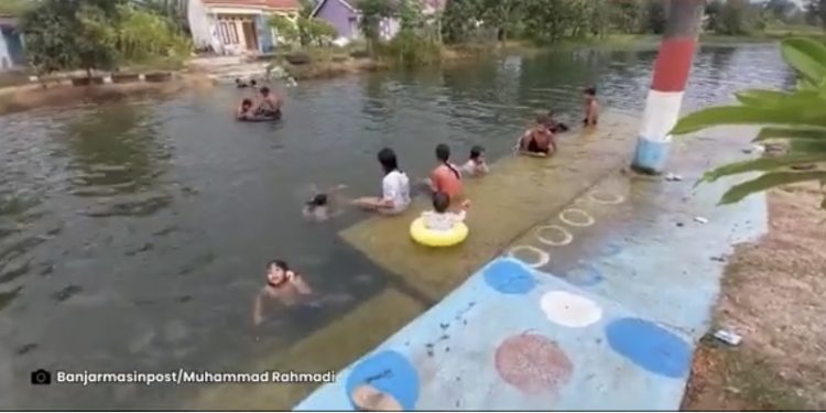 Terpeleset di Titilk Kolam Renang Terdalam, Dua Remaja Banjarbaru Ini Meninggal Tenggelam