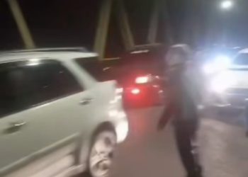 Menyayat, Ucapan Histeris Perempuan Muda yang Coba Akhiri Hidup di Jembatan Benua Anyar