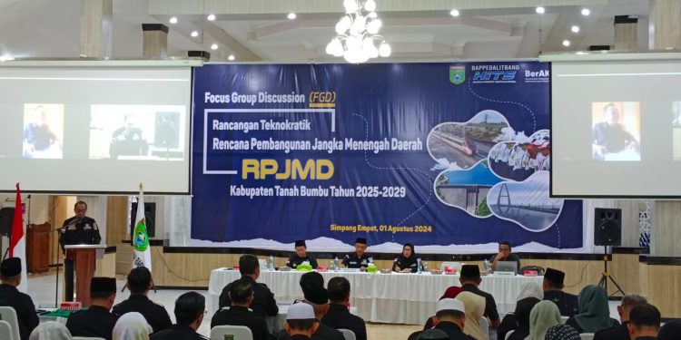 Bupati Tanah Bumbu Buka FGD RPJMD 2025-2029
