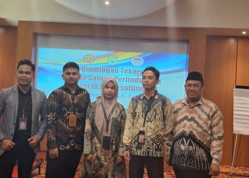 Wakili Bupati, Kepala Satpol PP dan Damkar Tanah Bumbu Buka Bimtek