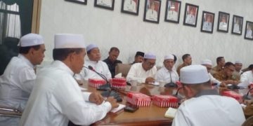 Bupati Zairullah Azhar Pimpin Rapat dengan Kepala SKPD