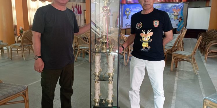 Piala Bergilir Presiden Republik Indonesia Porwanas XIV 2024 Tiba di PWI Kalimantan Selatan