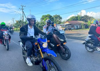 Dampingi Gubernur Kalimantan Selatan, Sekda Tanah Bumbu Ambo Sakka Naik Motor Ikut Kirab Merah Putih ke-5