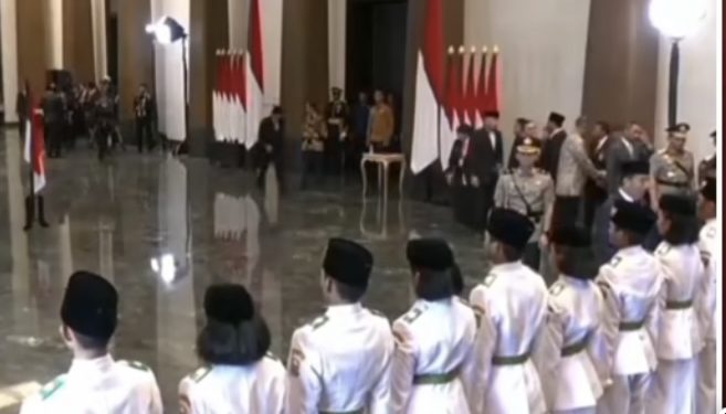 Medsos Betabur Kecaman terhadap Dugaan Larangan Berjilbab bagi PaskibrakaNas: Jemput Anak Kita Pulang sebagai Pahlawan