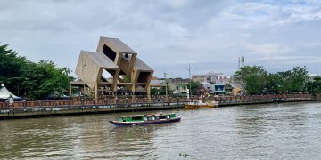 Paska Tutup, Taman Wisata Kampung Ketupat Banjarmasin Kini Bagai Kandang Ternak