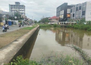 Kucuran Dana Bank Dunia, Pengerjaan Normalisasi Sungai Veteran Banjarmasin pun Dimulai