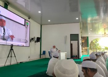 Arba Mustamir, Jemaah Sholat Dhuha Baca Surah Yasin