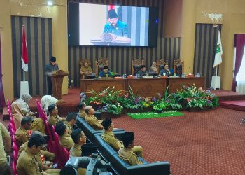 DPRD Tanah Bumbu Sampaikan Pemandangan Umum Terhadap Raperda Perubahan Atas Perda No 19 Tahun 2022