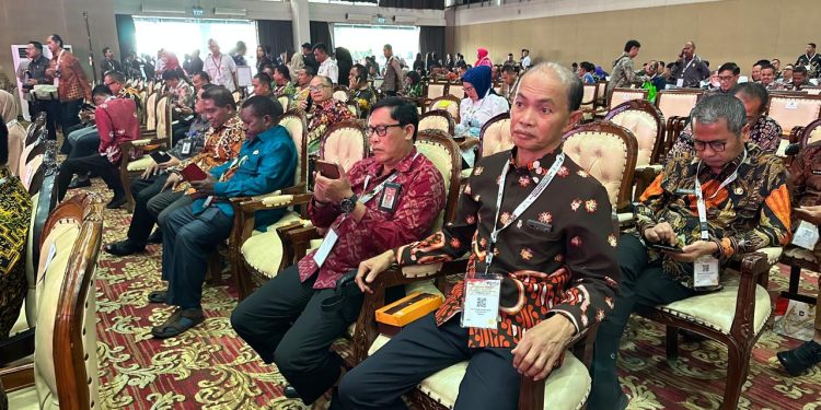Sekda Ambo Sakka Hadiri Rakornas Menjaga Netralitas ASN Pada Pemilihan Serentak Tahun 2024