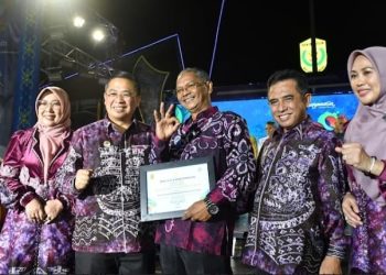 Ribuan Warga Padati Puncak Hari Jadi Banjarmasin ke-498, Ibnu Sina : Ini Momen Terakhir Saya