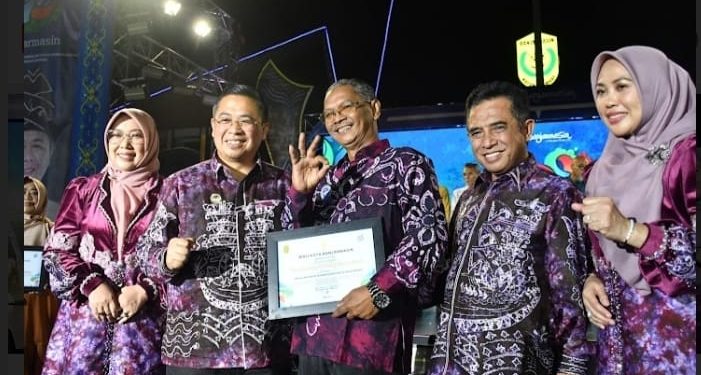 Ribuan Warga Padati Puncak Hari Jadi Banjarmasin ke-498, Ibnu Sina : Ini Momen Terakhir Saya