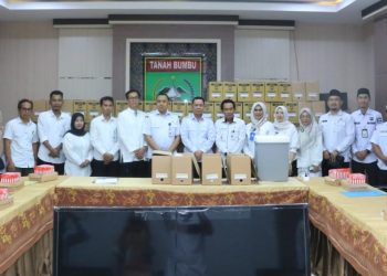 Sekretariat DPRD Tanah Bumbu Musnahkan 2.512 Arsip